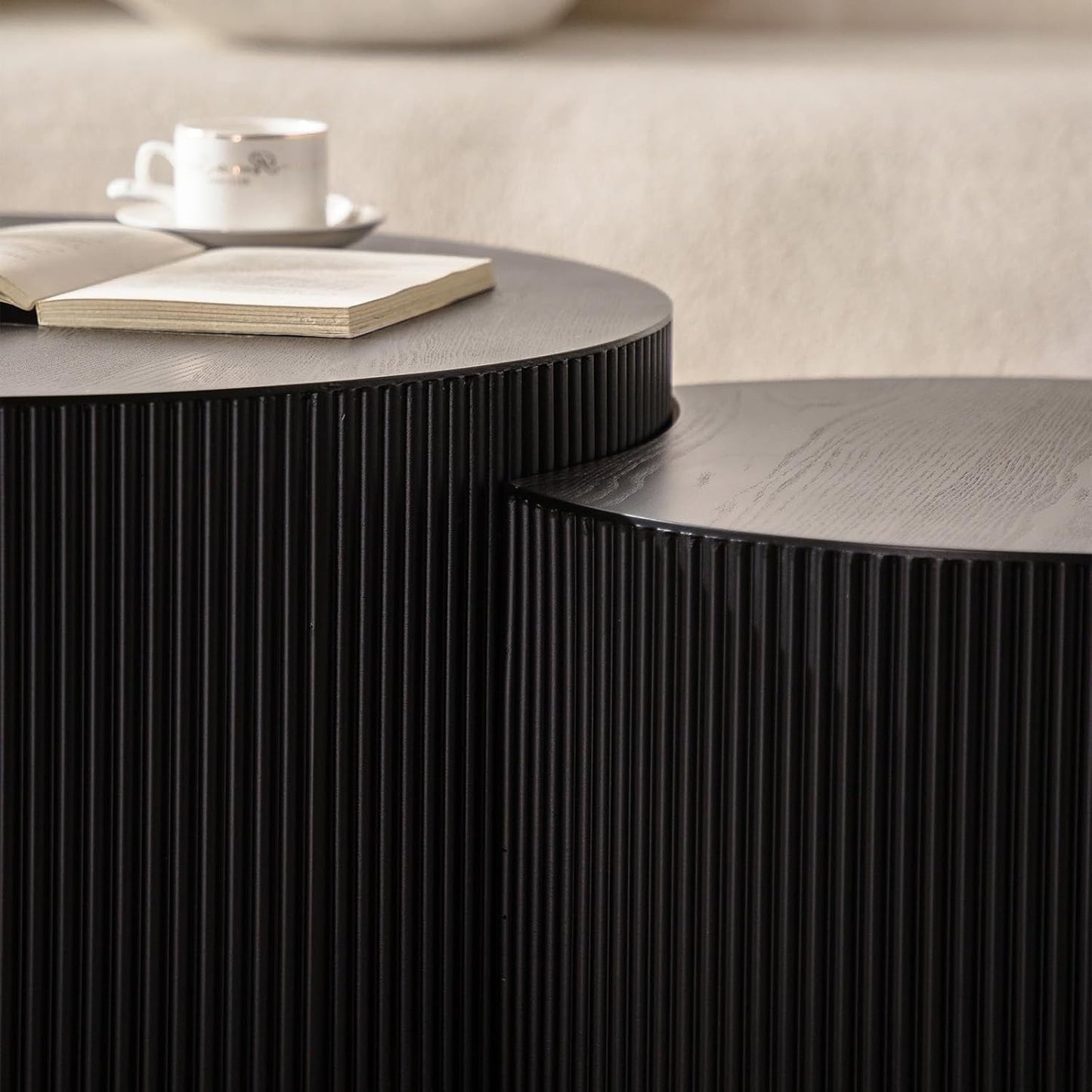 Round Nesting Coffee Table Black Round Fluted Coffee Table Set of 2 for Living Room Small Circle Drum Coffee Tables Crescent End Table (Black B 27in)